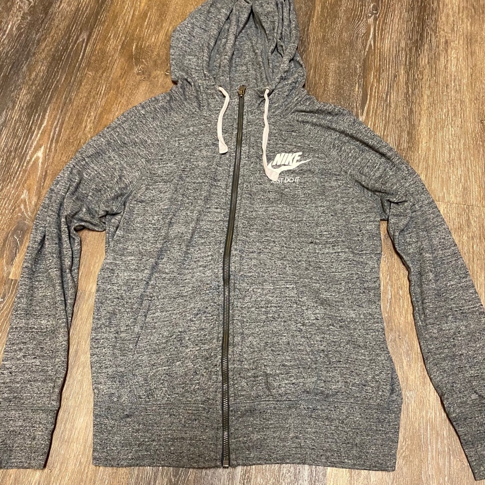Nike sweatsuit